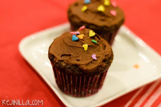 chocolate cupcakes for two-8