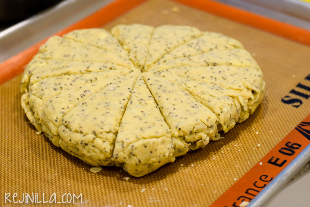 chia mango scone-6